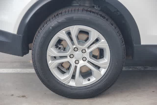 2022 Land Rover Discovery Sport S 8