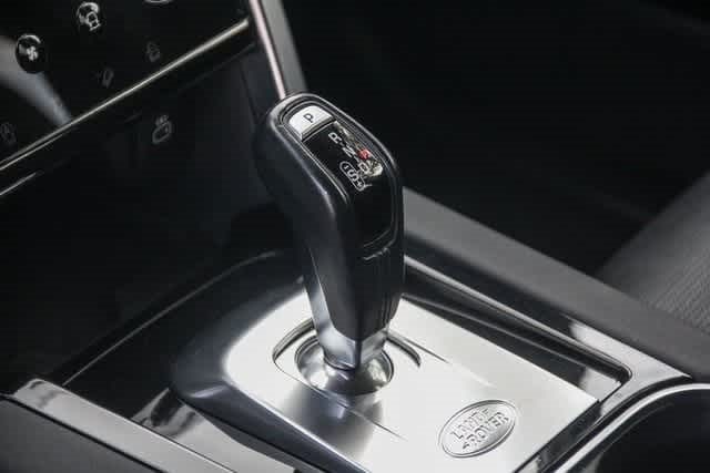 2022 Land Rover Discovery Sport S 25
