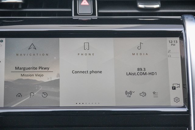 2023 Land Rover Discovery Sport SE 23