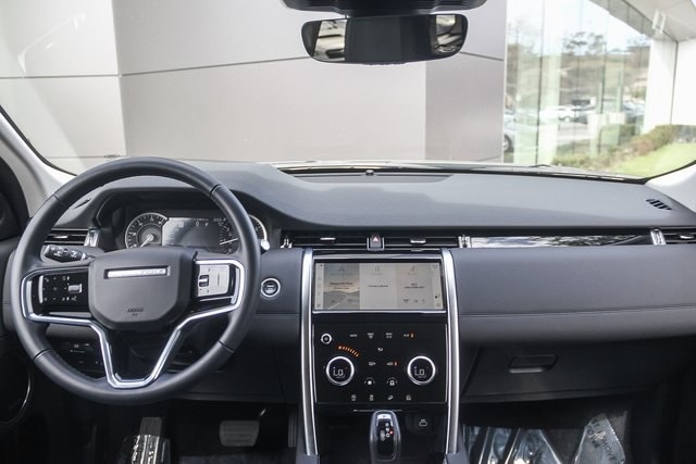 2023 Land Rover Discovery Sport SE 2
