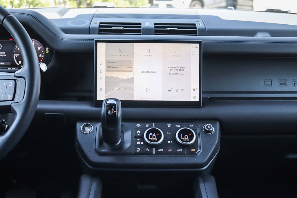 Thumbnail: 2025 Land Rover Defender - 13