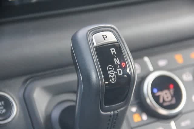 2021 Land Rover Defender 110 25