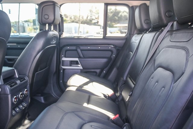 2020 Land Rover Defender 110 12