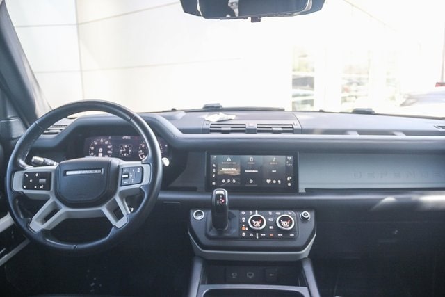2020 Land Rover Defender 110 2