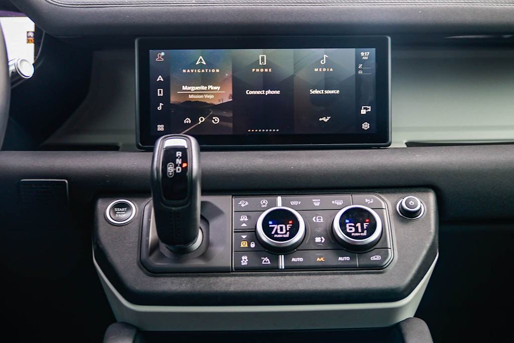 Thumbnail: 2020 Land Rover Defender - 12