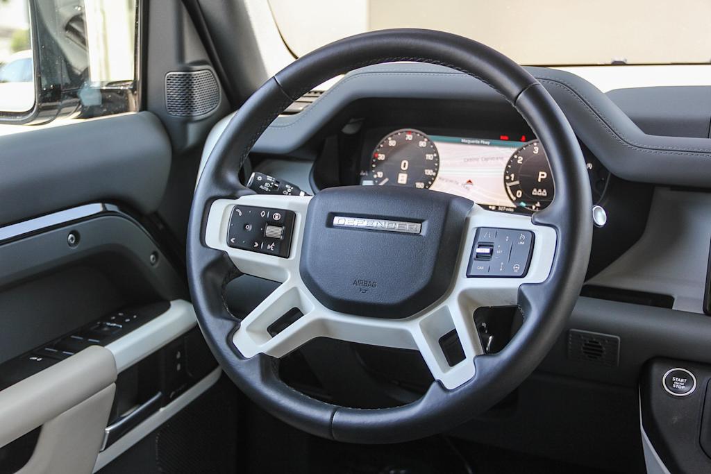 Thumbnail: 2024 Land Rover Defender - 9