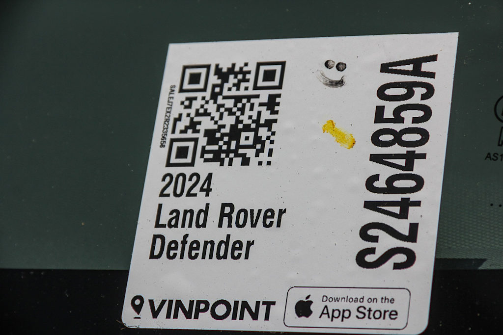 Thumbnail: 2024 Land Rover Defender - 16