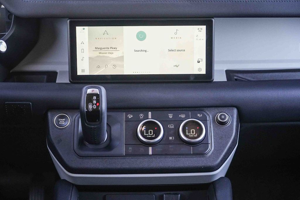 Thumbnail: 2024 Land Rover Defender - 12