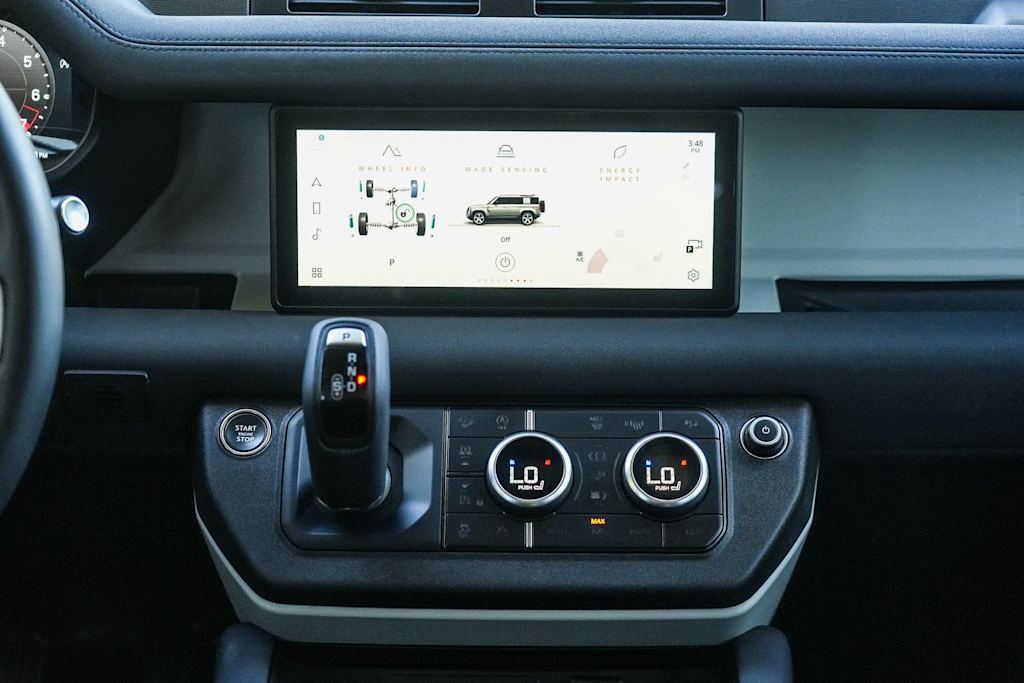 Thumbnail: 2023 Land Rover Defender - 12