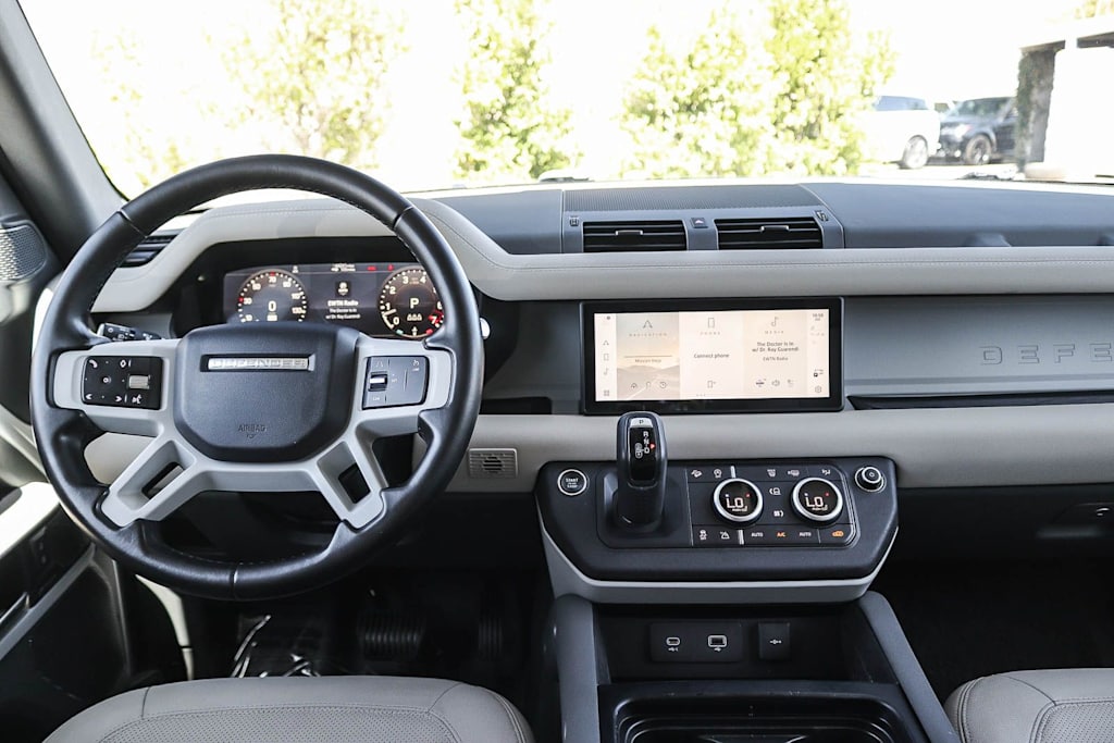 Thumbnail: 2023 Land Rover Defender - 2