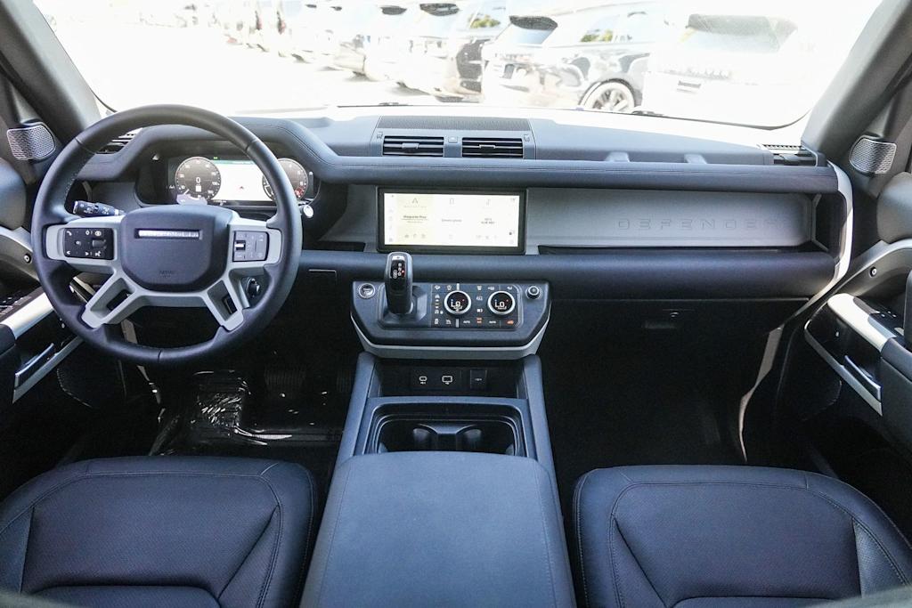Thumbnail: 2024 Land Rover Defender - 2
