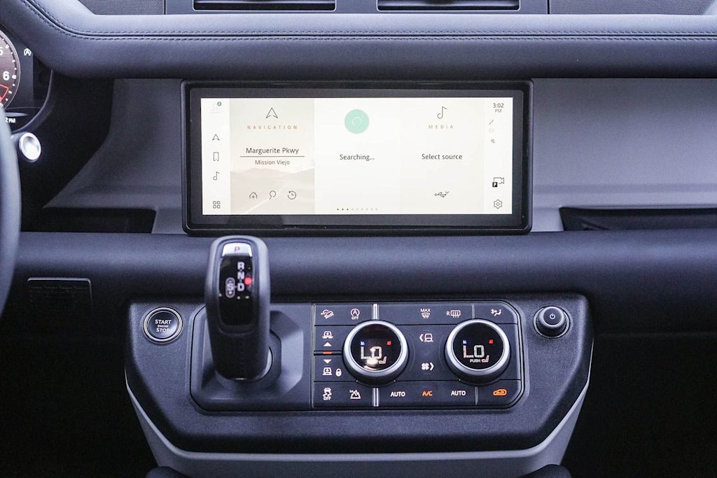 Thumbnail: 2024 Land Rover Defender - 12