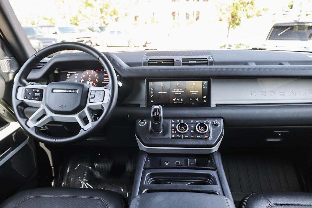 Thumbnail: 2024 Land Rover Defender - 2