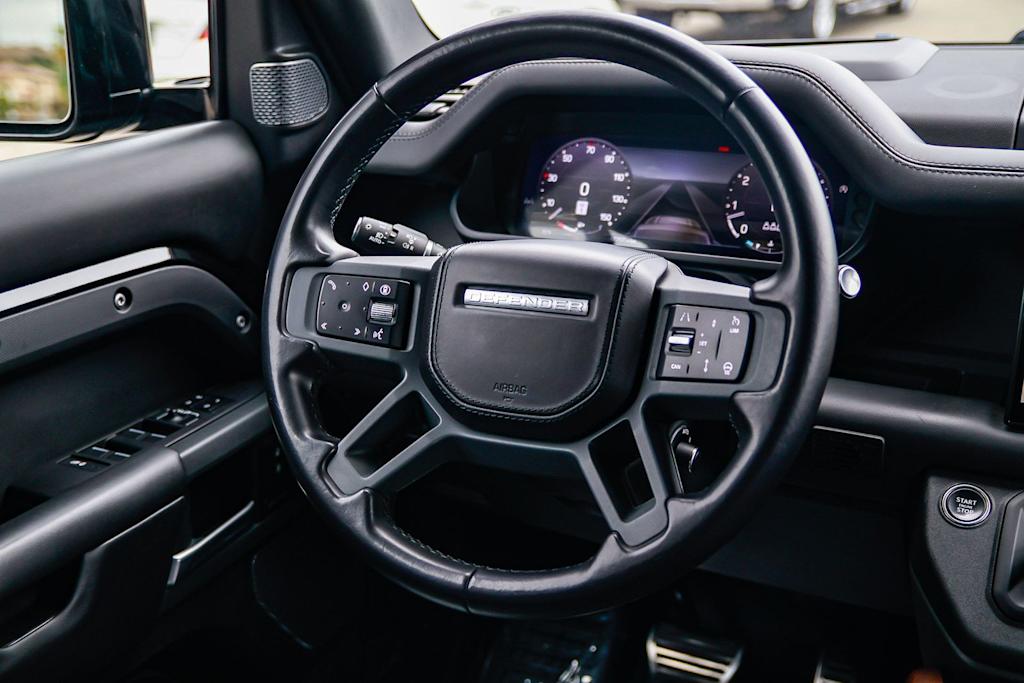 Thumbnail: 2024 Land Rover Defender - 6