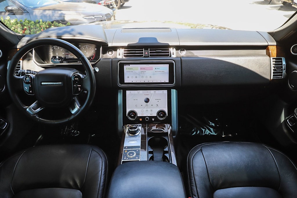Thumbnail: 2021 Land Rover Range Rover - 2