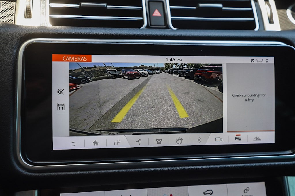 Thumbnail: 2021 Land Rover Range Rover - 27
