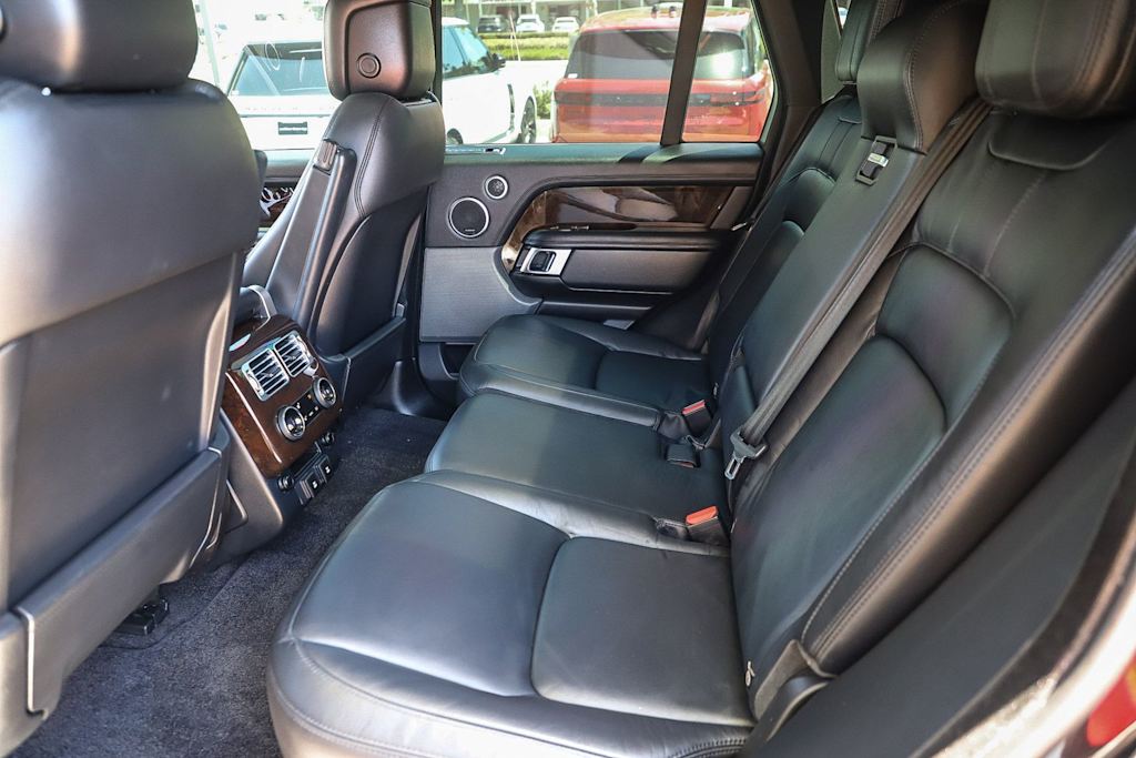 Thumbnail: 2021 Land Rover Range Rover - 11