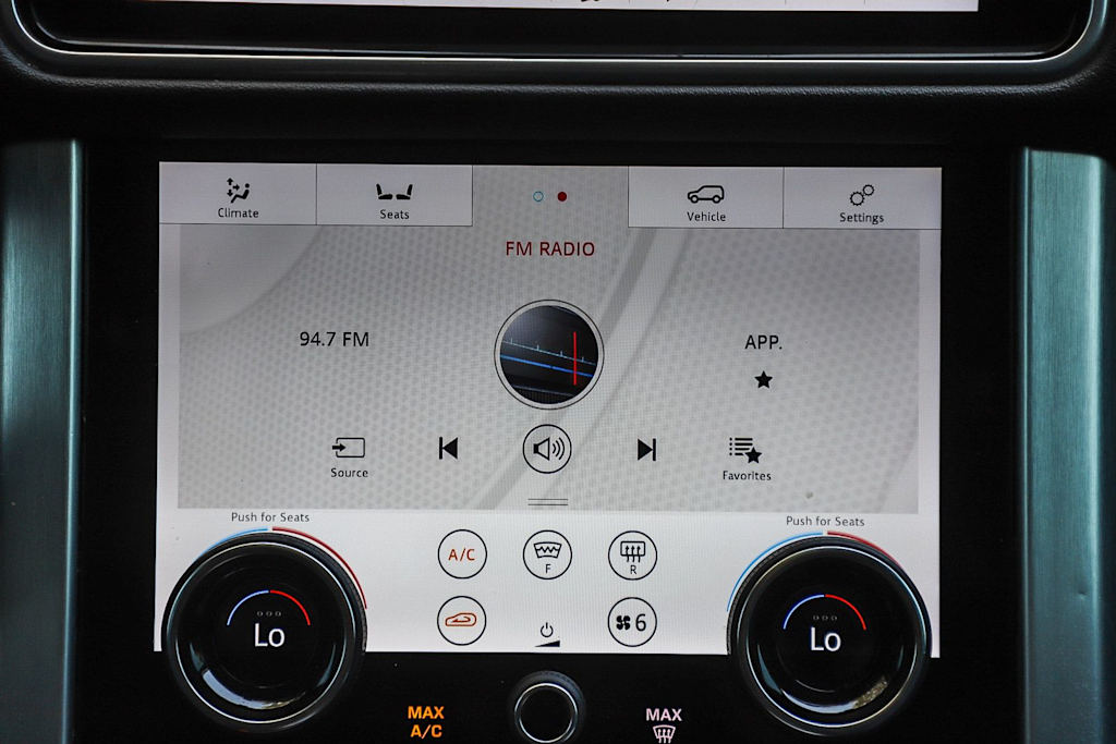 Thumbnail: 2021 Land Rover Range Rover - 21