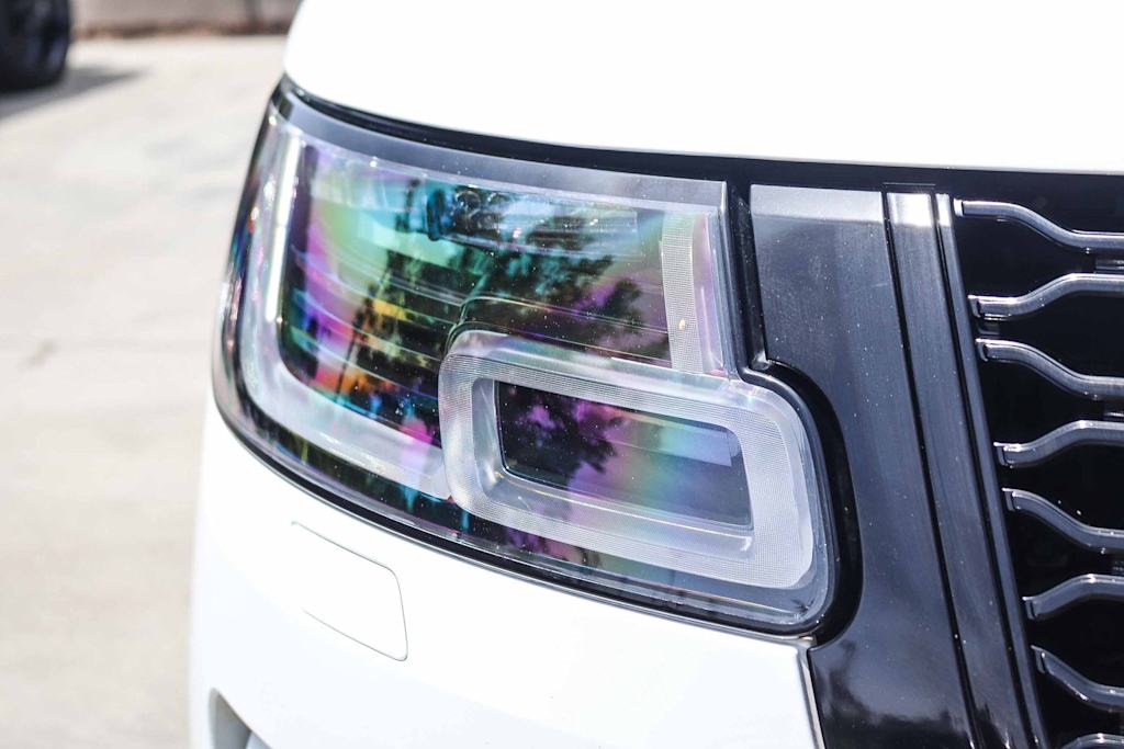 Thumbnail: 2020 Land Rover Range Rover - 20