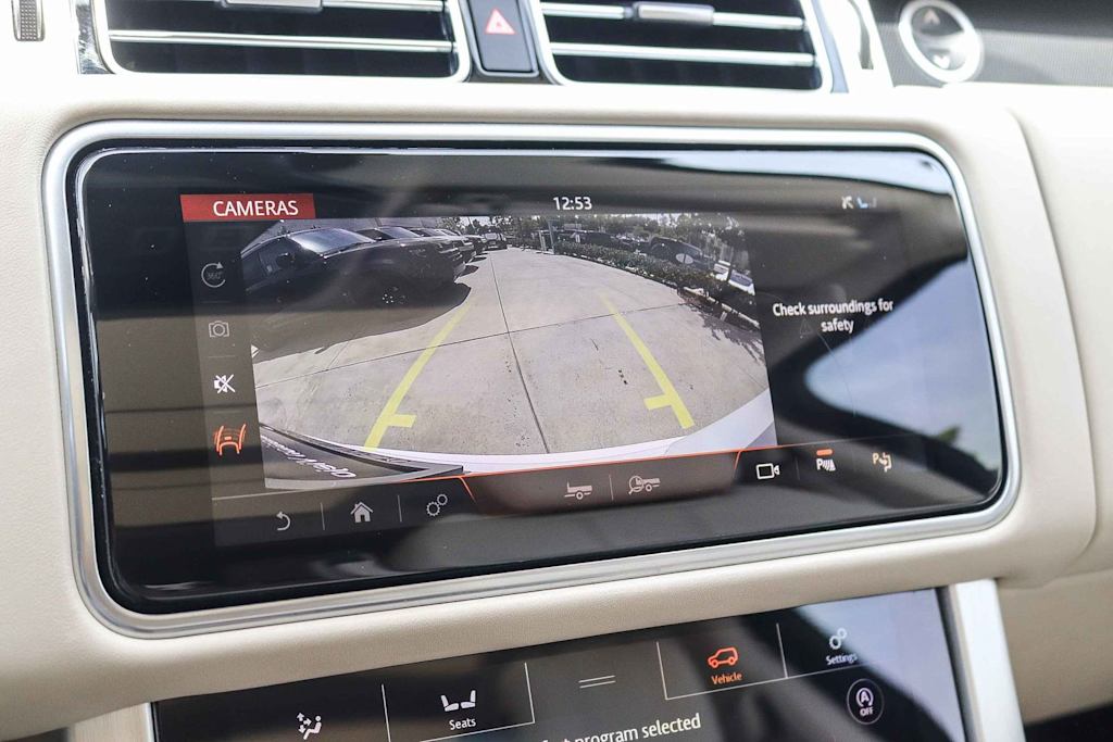 Thumbnail: 2020 Land Rover Range Rover - 28