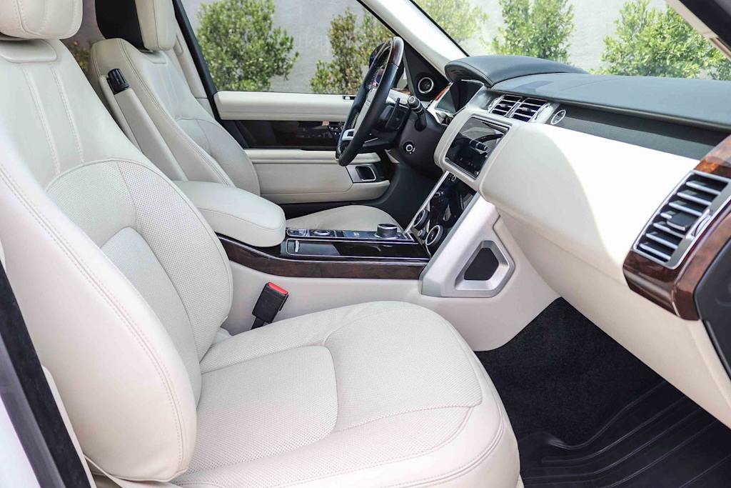 Thumbnail: 2020 Land Rover Range Rover - 10