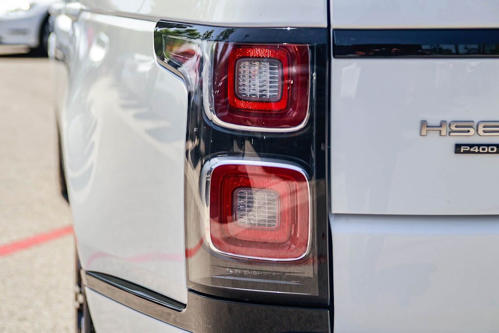 Thumbnail: 2020 Land Rover Range Rover - 19