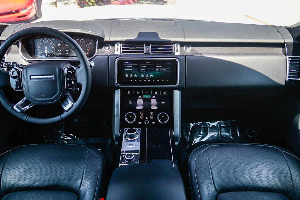 Thumbnail: 2020 Land Rover Range Rover - 2