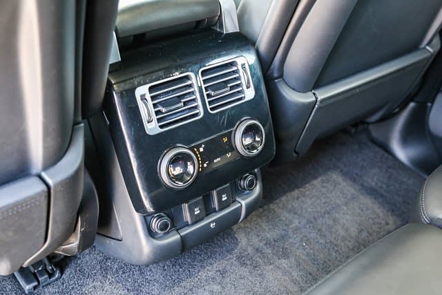 2021 Land Rover Range Rover Westminster 24