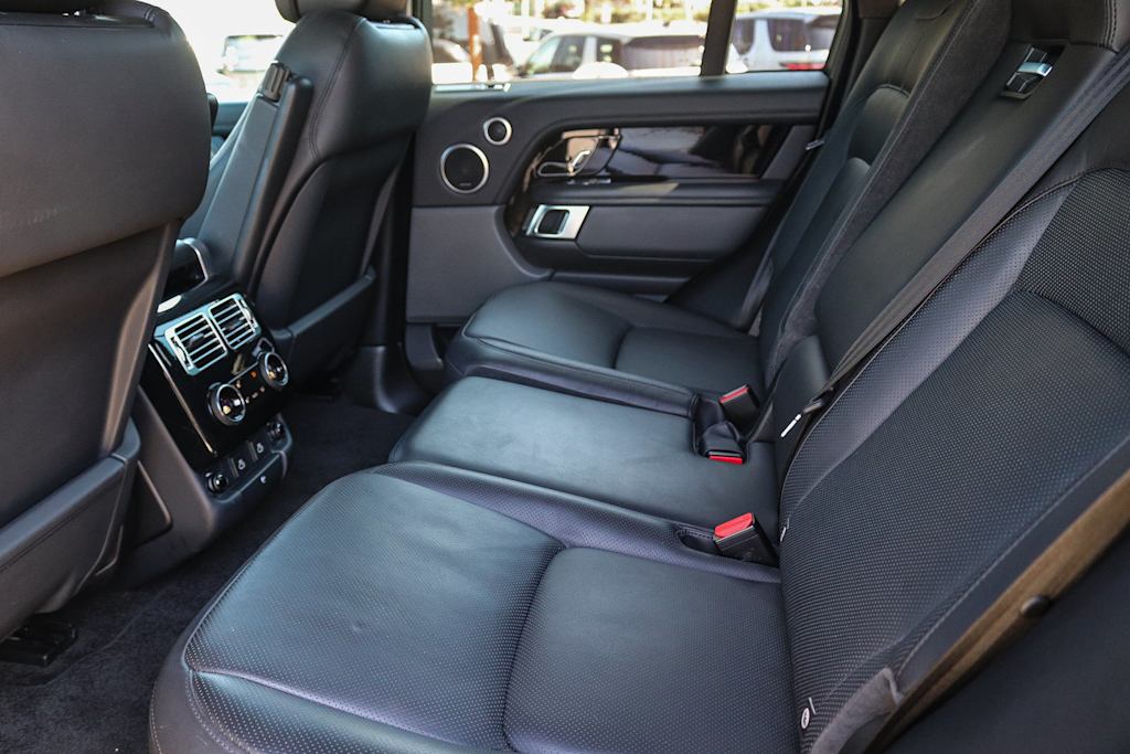 Thumbnail: 2021 Land Rover Range Rover - 11