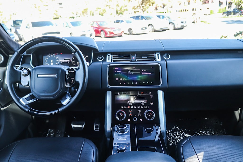 Thumbnail: 2021 Land Rover Range Rover - 2
