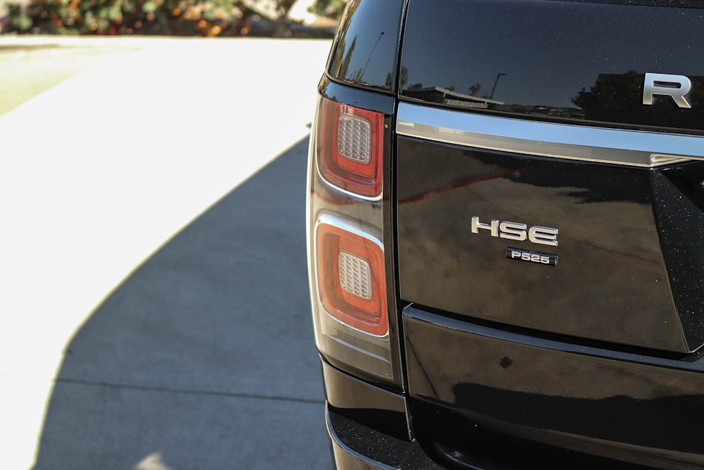 Thumbnail: 2021 Land Rover Range Rover - 19