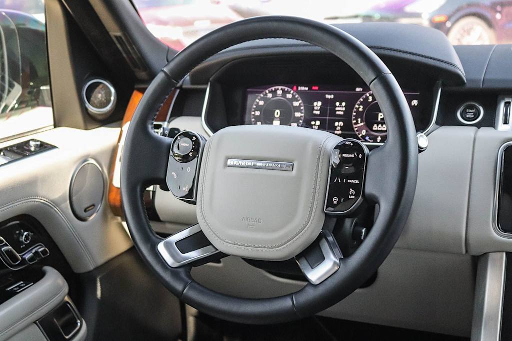 Thumbnail: 2021 Land Rover Range Rover - 8