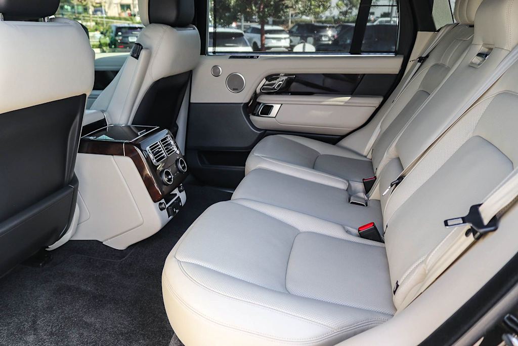 Thumbnail: 2021 Land Rover Range Rover - 11