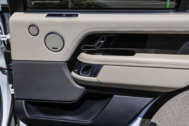 2020 Land Rover Range Rover Supercharged 21