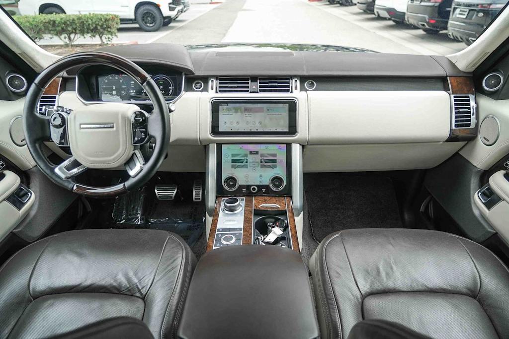 Thumbnail: 2021 Land Rover Range Rover - 2