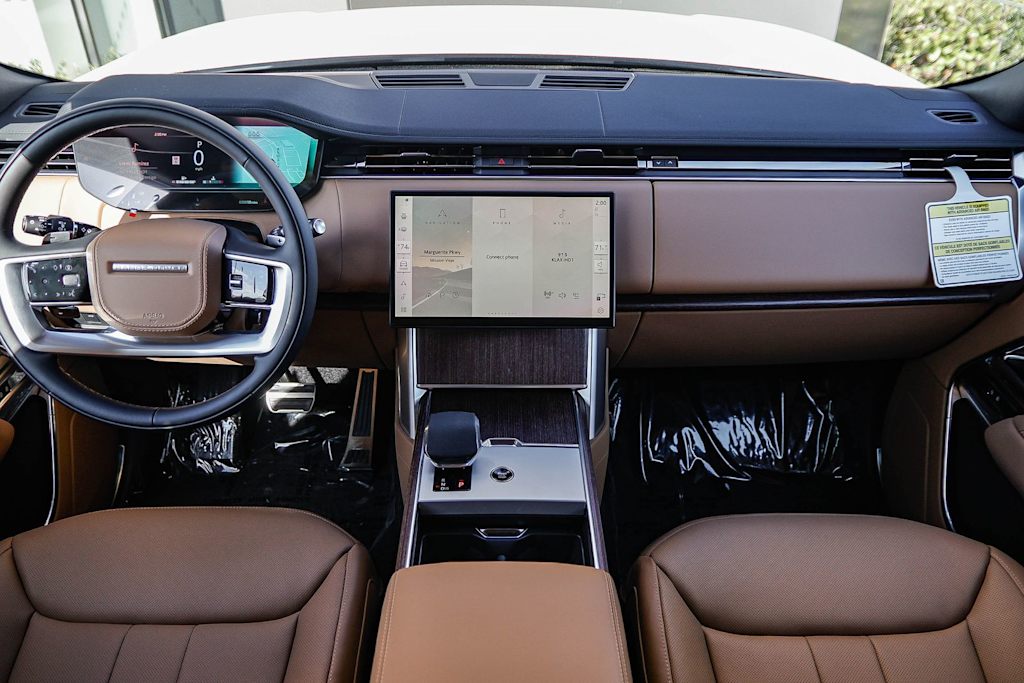 Thumbnail: 2026 Land Rover Range Rover - 2