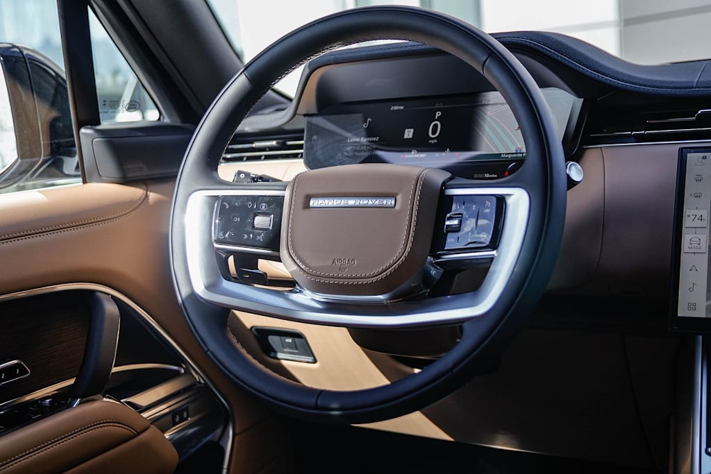 Thumbnail: 2026 Land Rover Range Rover - 5