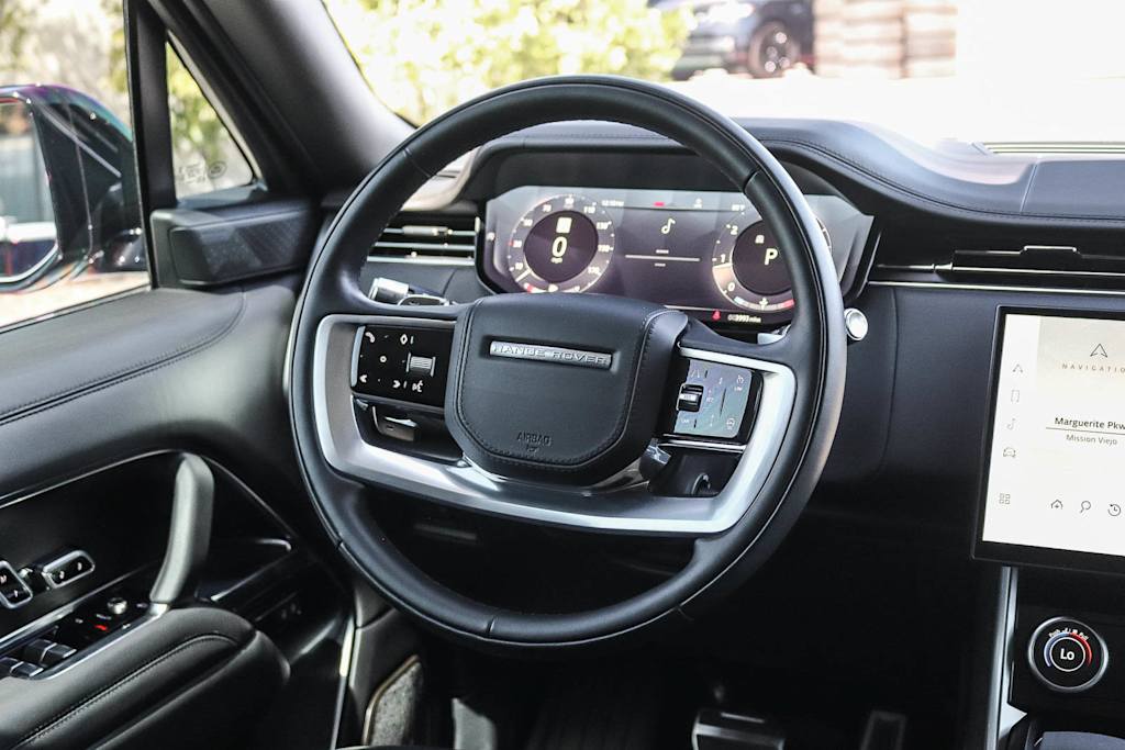 Thumbnail: 2022 Land Rover Range Rover - 8