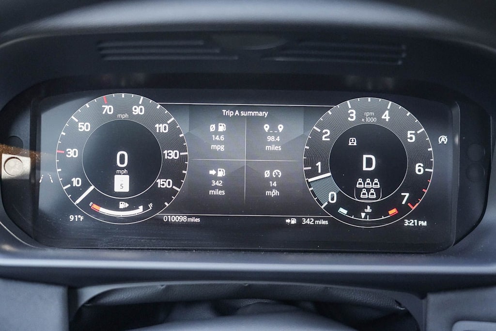 Thumbnail: 2025 Land Rover Discovery - 15