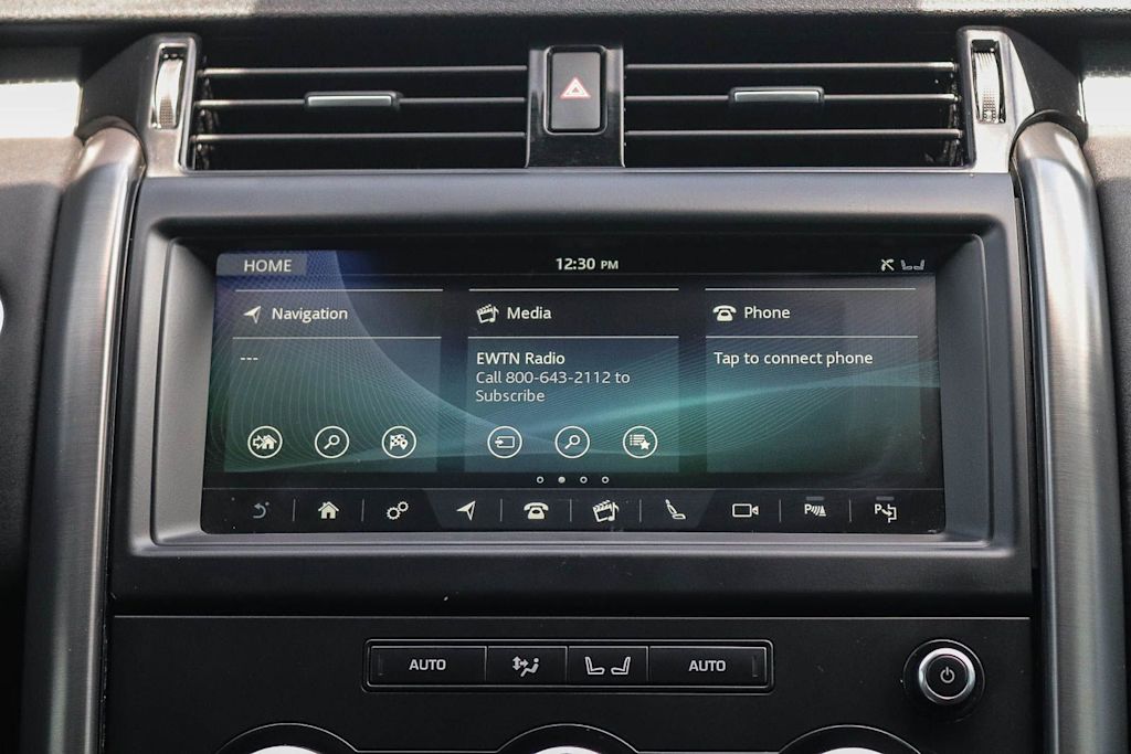Thumbnail: 2020 Land Rover Discovery - 20