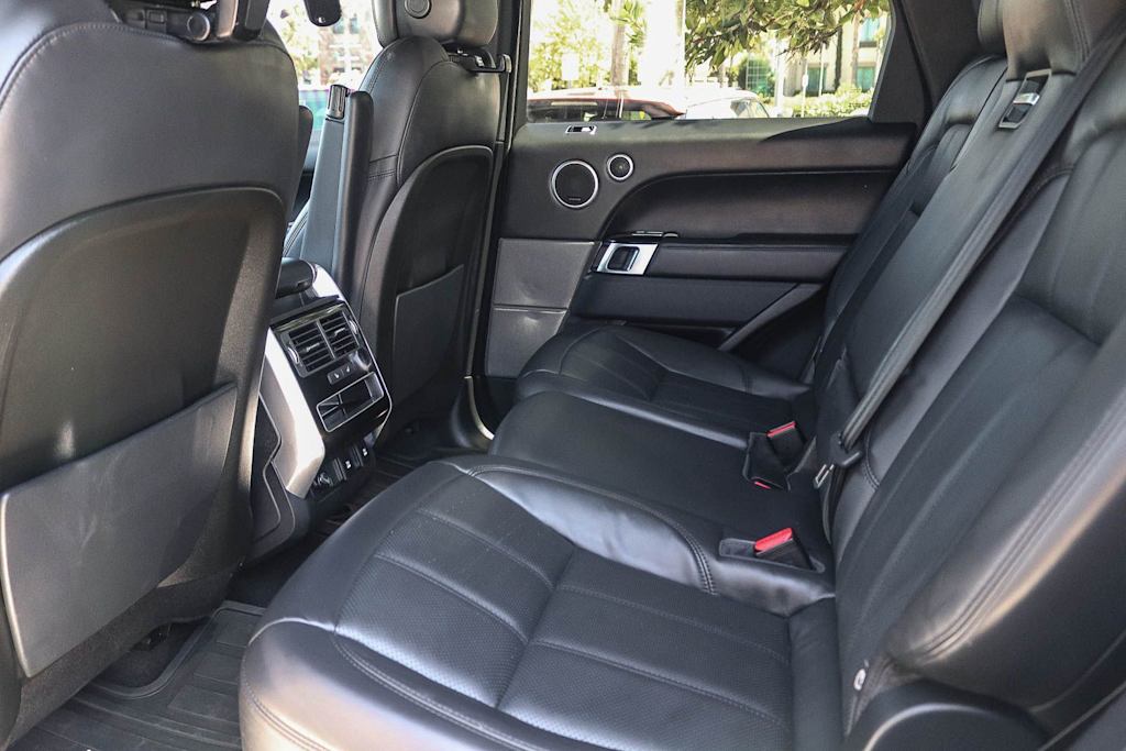 Thumbnail: 2019 Land Rover Range Rover Sport - 12