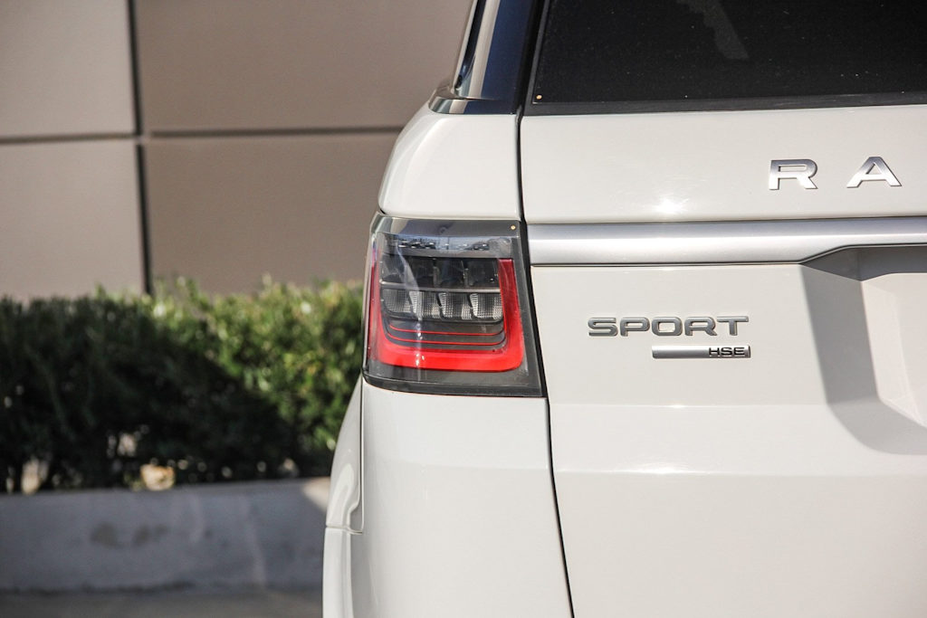 Thumbnail: 2018 Land Rover Range Rover Sport - 17