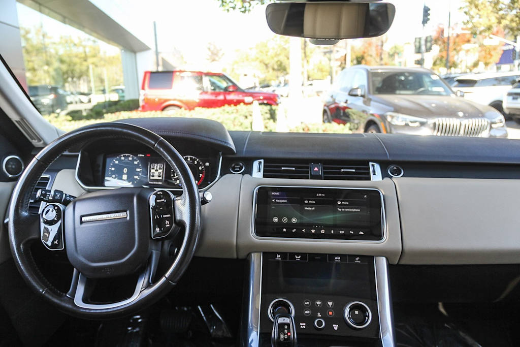 Thumbnail: 2018 Land Rover Range Rover Sport - 2