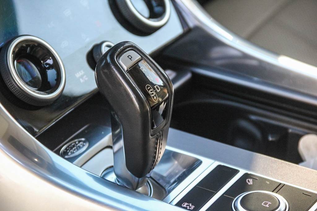 Thumbnail: 2018 Land Rover Range Rover Sport - 13