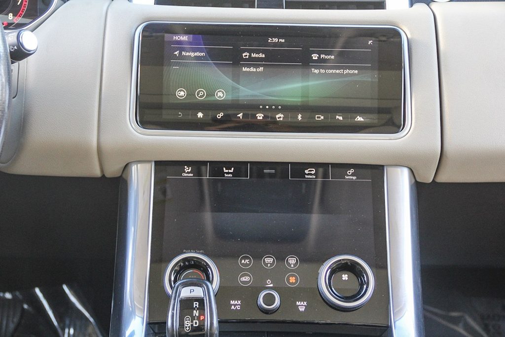 Thumbnail: 2018 Land Rover Range Rover Sport - 12