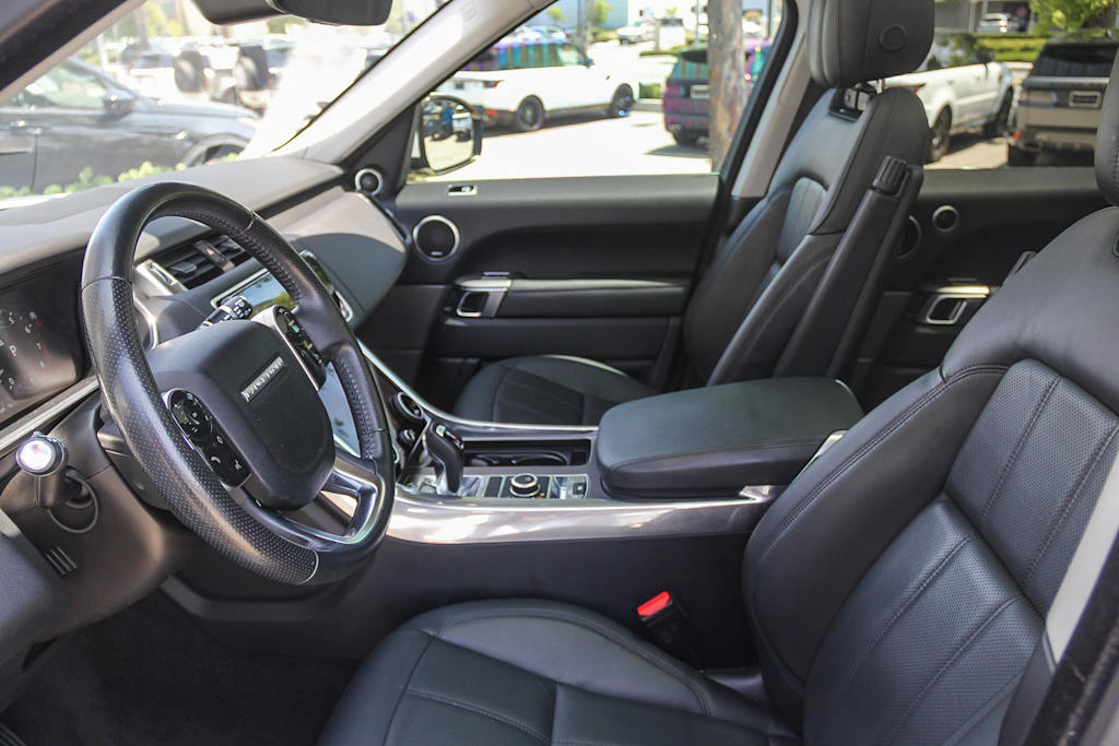 Thumbnail: 2018 Land Rover Range Rover Sport - 10