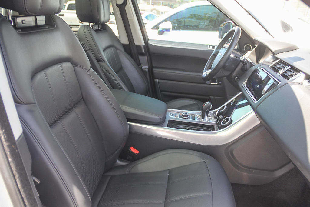 Thumbnail: 2018 Land Rover Range Rover Sport - 11