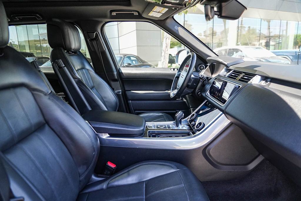 Thumbnail: 2019 Land Rover Range Rover Sport - 9