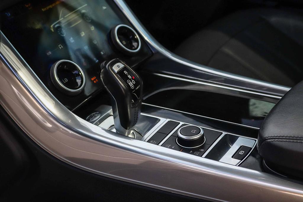 Thumbnail: 2022 Land Rover Range Rover Sport - 14