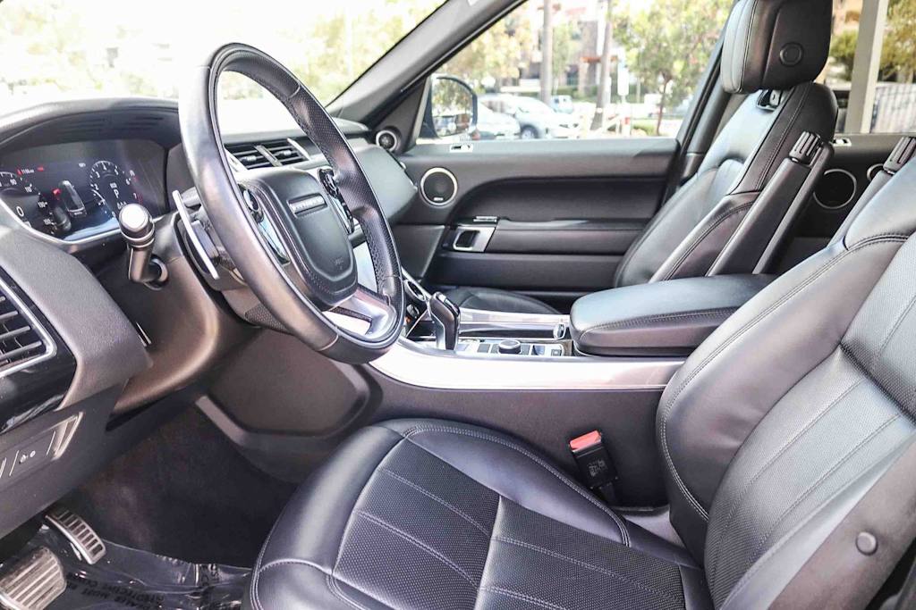 Thumbnail: 2022 Land Rover Range Rover Sport - 9